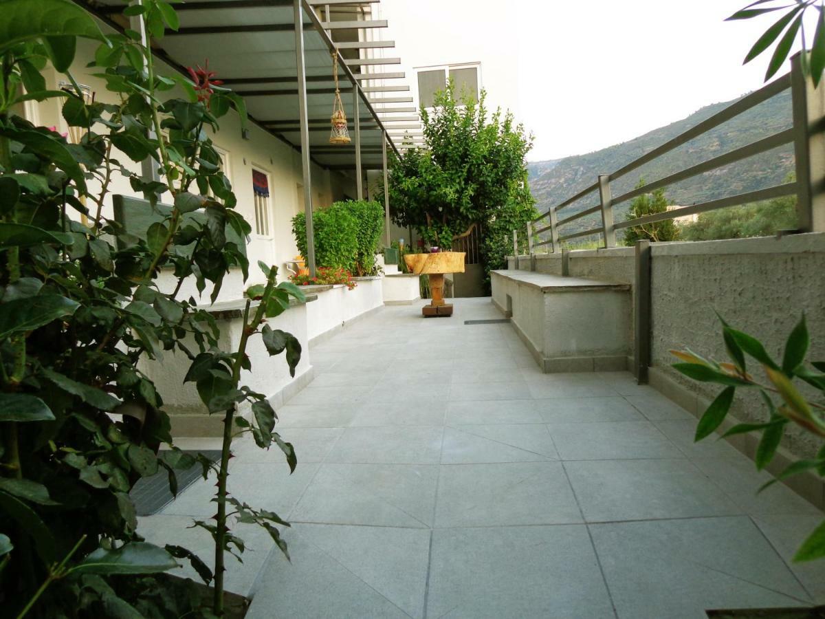 The Kitehouse Apartments Елеонас Екстериор снимка